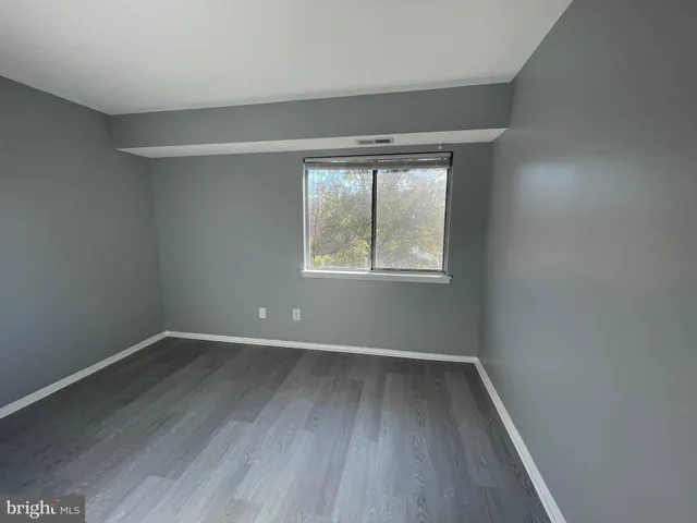 $1,695 | 7997 Audubon Avenue, Unit 303, Alexandria, VA 22306