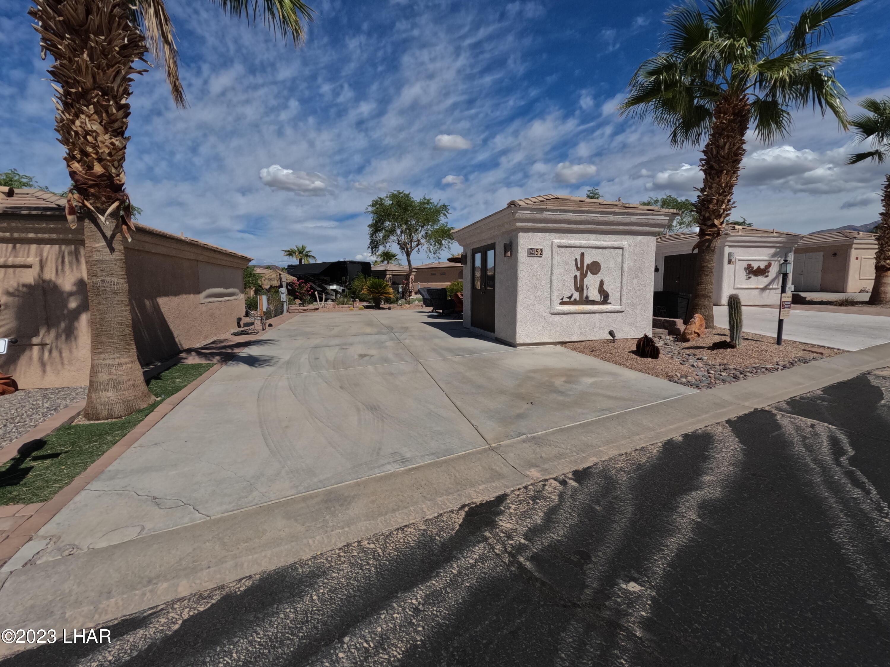 1905 Victoria Farms Road, Unit 52 Lake Havasu City, AZ 86404 - Photo 1 of 19 GPTempDownload