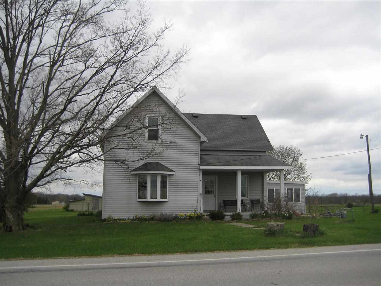 6940 South Warren Road Warren, IN 46792 - Photo 2 of 7 Gallery Image 2