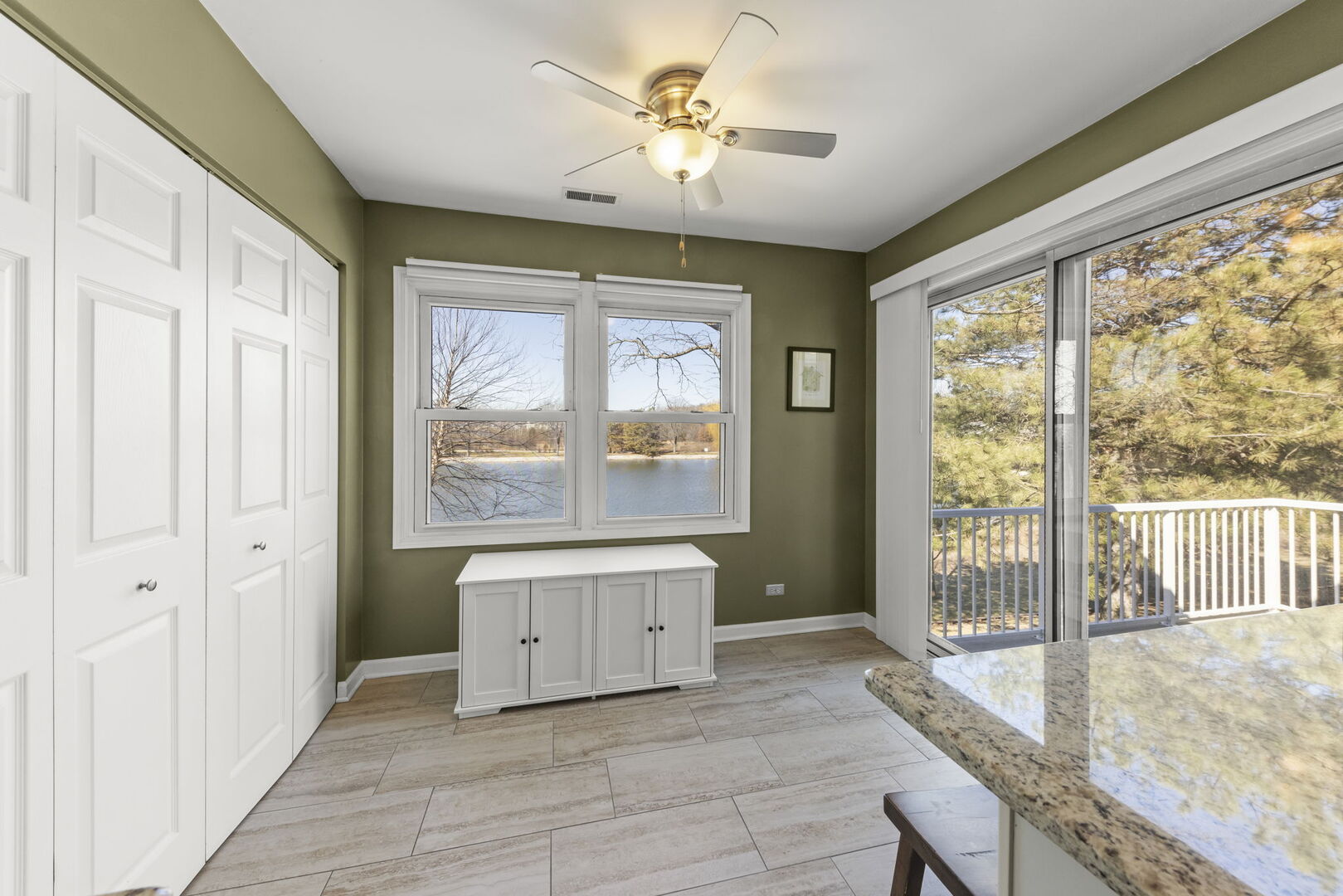 -n204 Windermere Road, Unit 2708 Winfield, IL 60190 - Photo 10 of 36 a view of an empty room with a window