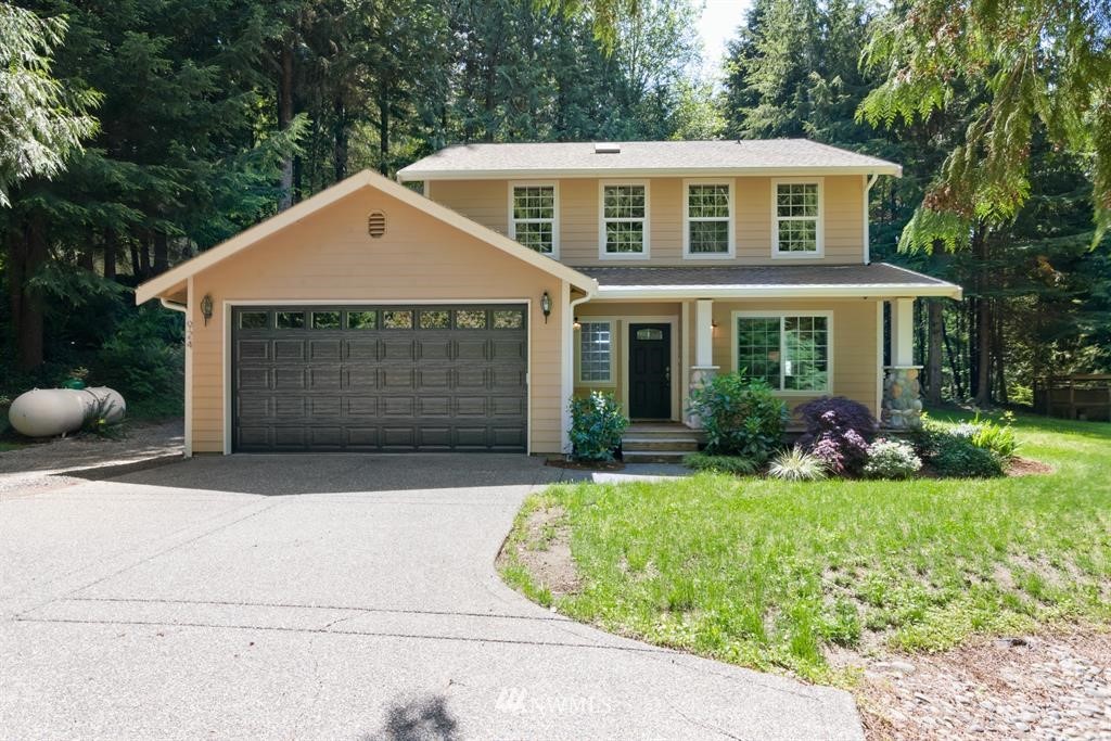 924 Southwest Berry Lake Road Port Orchard, WA 98367 - Photo 1 of 25 Gallery Image 1