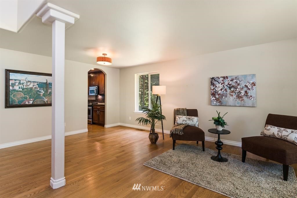 924 Southwest Berry Lake Road Port Orchard, WA 98367 - Photo 4 of 25 Gallery Image 4