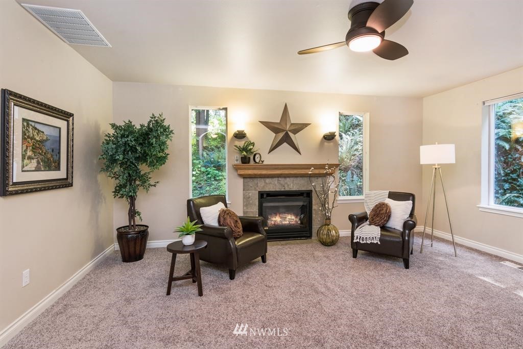 924 Southwest Berry Lake Road Port Orchard, WA 98367 - Photo 10 of 25 Gallery Image 10