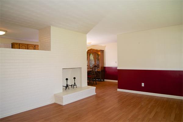30 Wedgemere Road Beverly, MA 01915 - Photo 4 of 17
