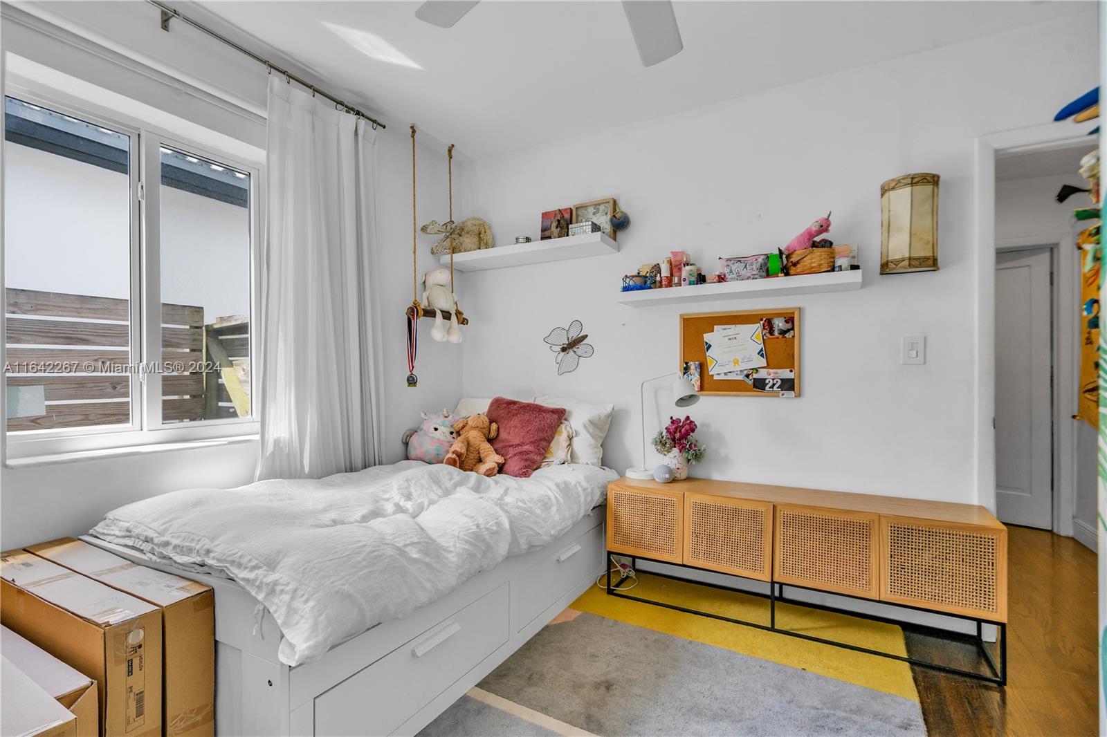 419 Southwest 30th Road, Unit 419 Miami, FL 33129 - Photo 13 of 21