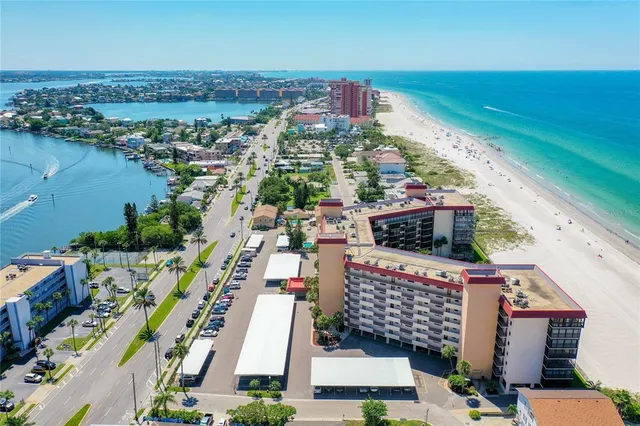 $3,500 | 18304 Gulf Boulevard, Unit 516, Redington Shores, FL 33708