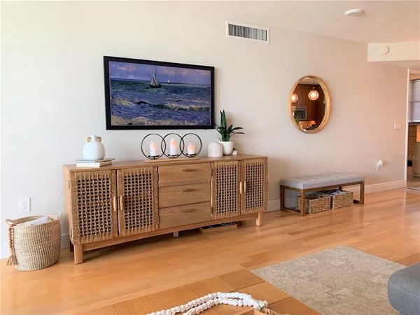 $3,500 | 18304 Gulf Boulevard, Unit 516, Redington Shores, FL 33708