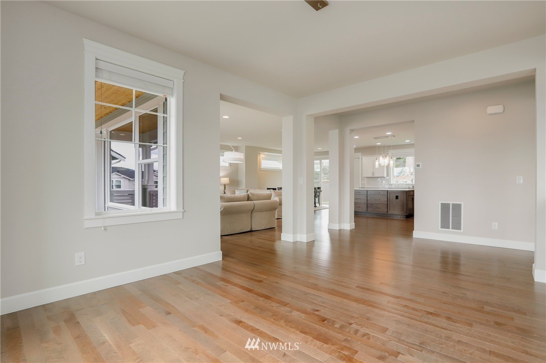 10807 Northeast 193rd Street Bothell, WA 98011 - Photo 18 of 40 Gallery Image 18