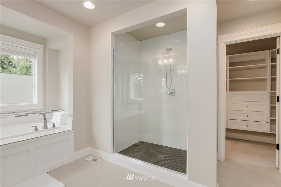 10807 Northeast 193rd Street Bothell, WA 98011 - Photo 25 of 40 Gallery Image 25