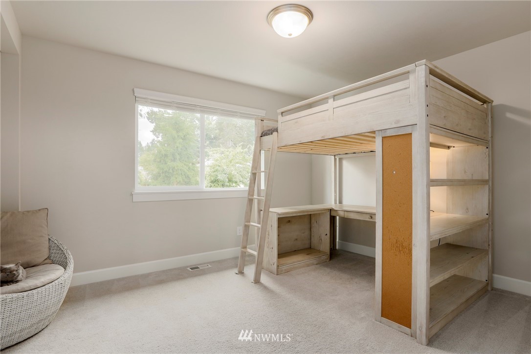 10807 Northeast 193rd Street Bothell, WA 98011 - Photo 27 of 40 Gallery Image 27