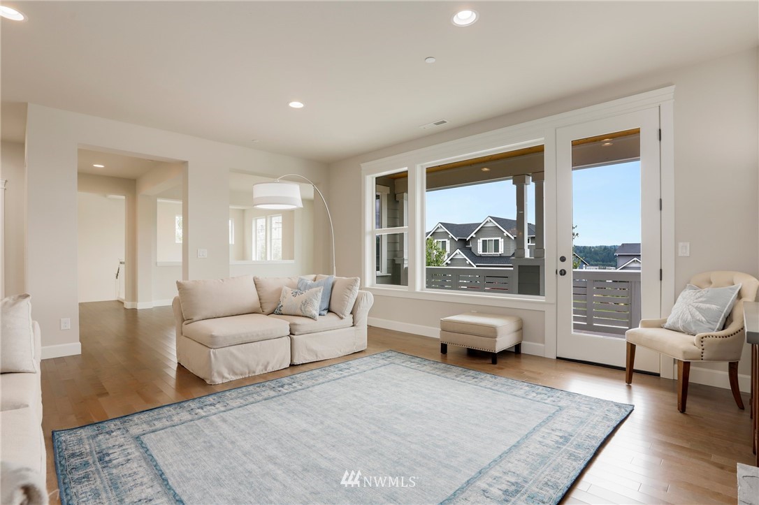 10807 Northeast 193rd Street Bothell, WA 98011 - Photo 6 of 40 Gallery Image 6