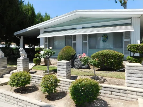 $124,900 | 4040 Piedmont Drive, Unit 255, Highland, CA 92346