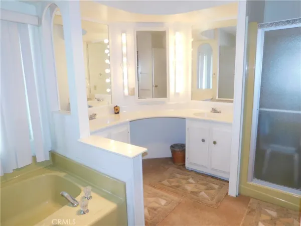 $124,900 | 4040 Piedmont Drive, Unit 255, Highland, CA 92346