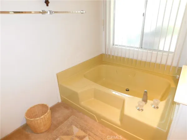 $124,900 | 4040 Piedmont Drive, Unit 255, Highland, CA 92346