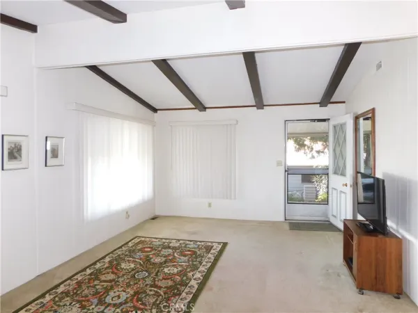 $124,900 | 4040 Piedmont Drive, Unit 255, Highland, CA 92346