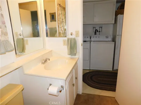 $124,900 | 4040 Piedmont Drive, Unit 255, Highland, CA 92346