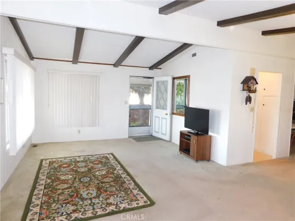 $124,900 | 4040 Piedmont Drive, Unit 255, Highland, CA 92346