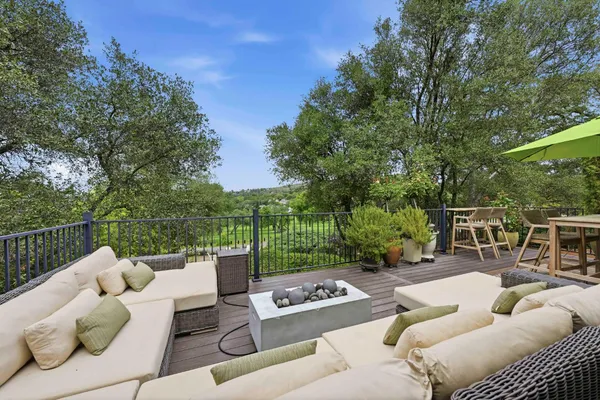 $575,000 | 3174 Royal Drive, Cameron Park, CA 95682