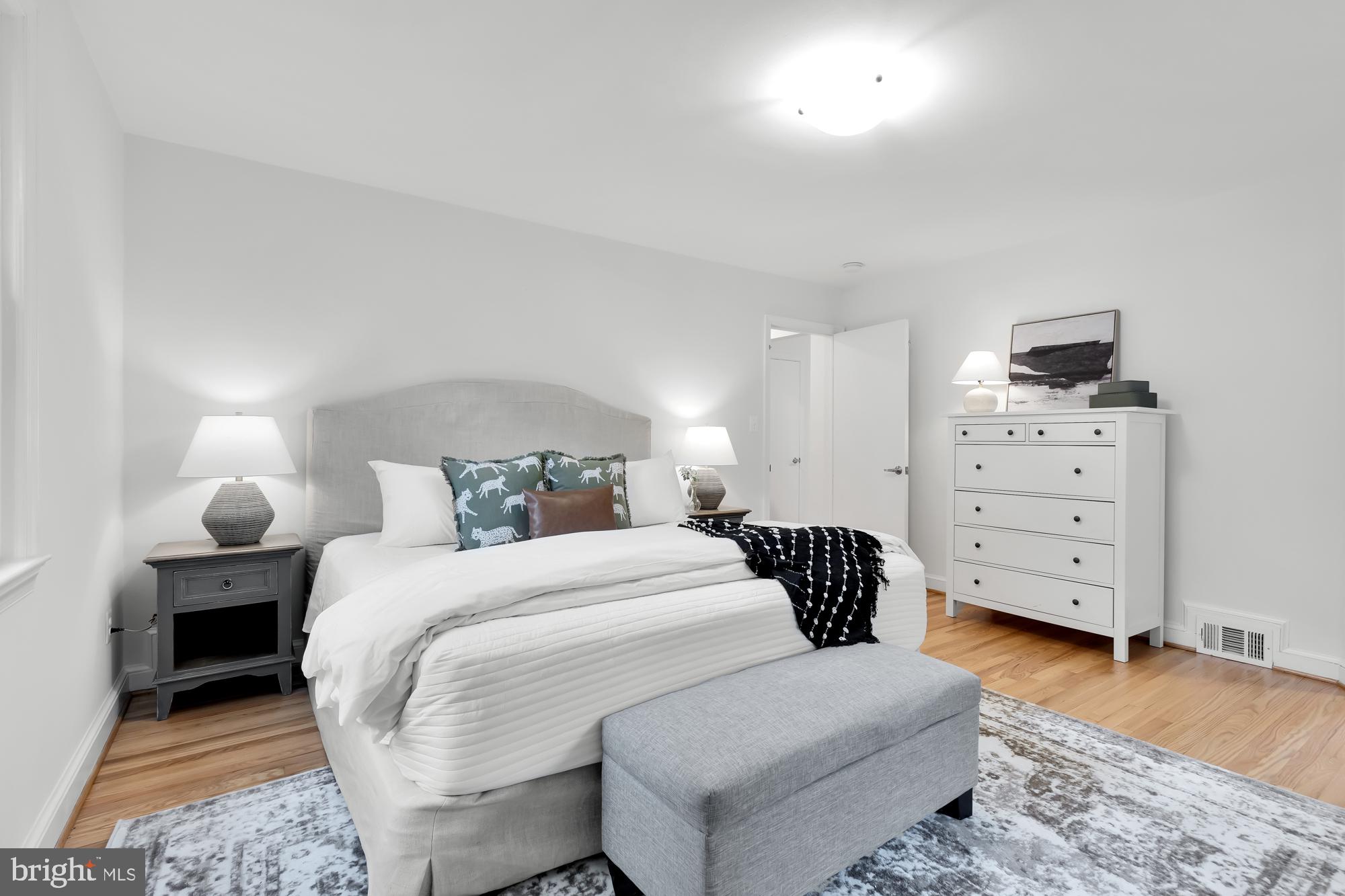 7208 Bybrook Lane Chevy Chase, MD 20815 - Photo 23 of 50