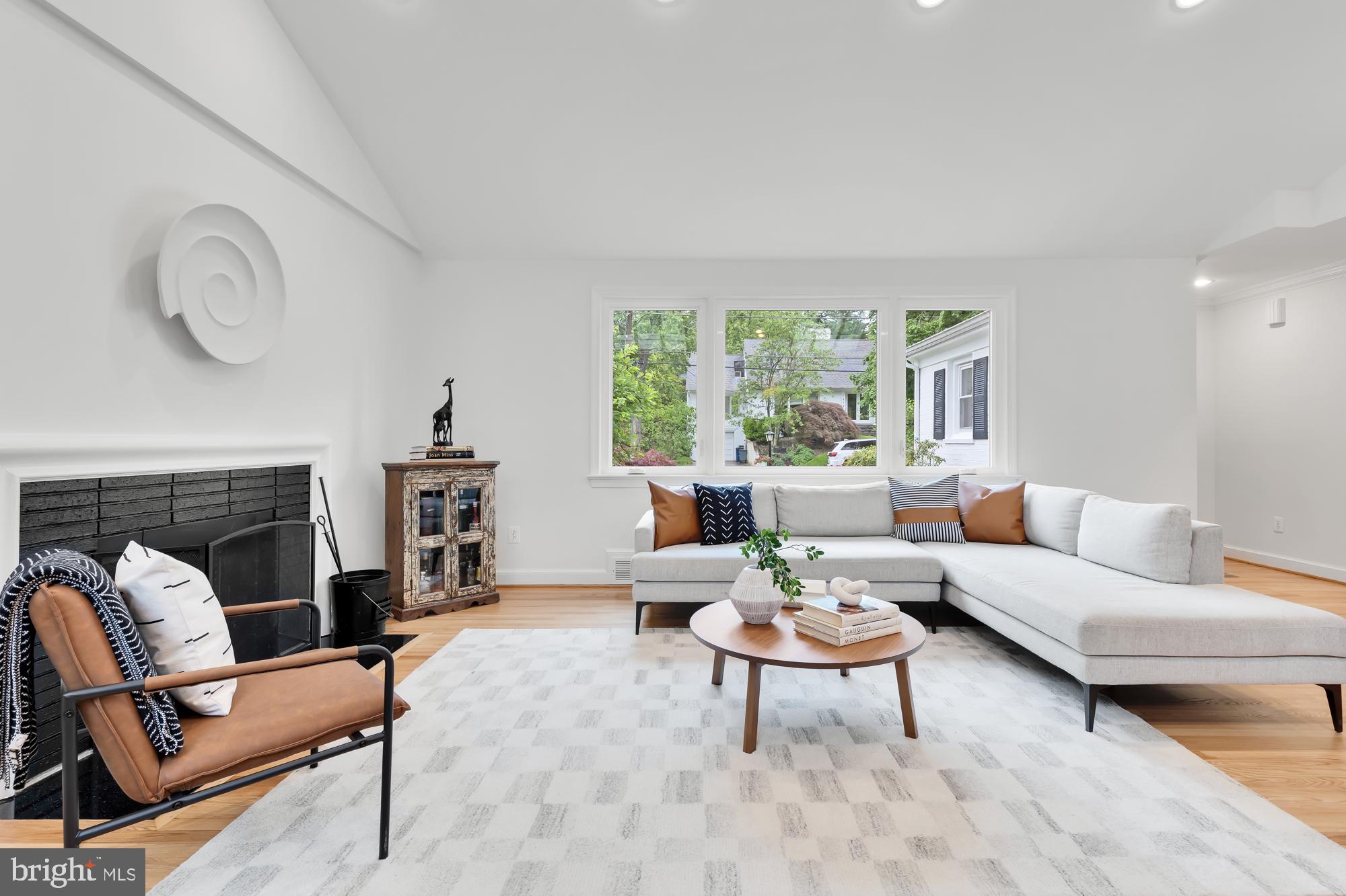 7208 Bybrook Lane Chevy Chase, MD 20815 - Photo 6 of 50