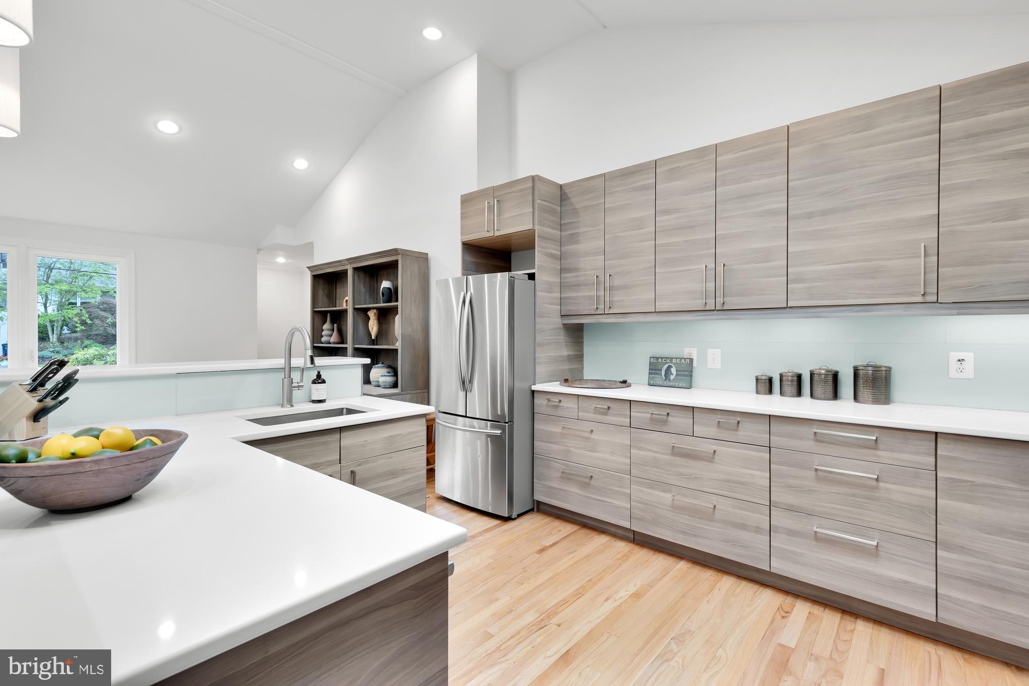 7208 Bybrook Lane Chevy Chase, MD 20815 - Photo 7 of 50