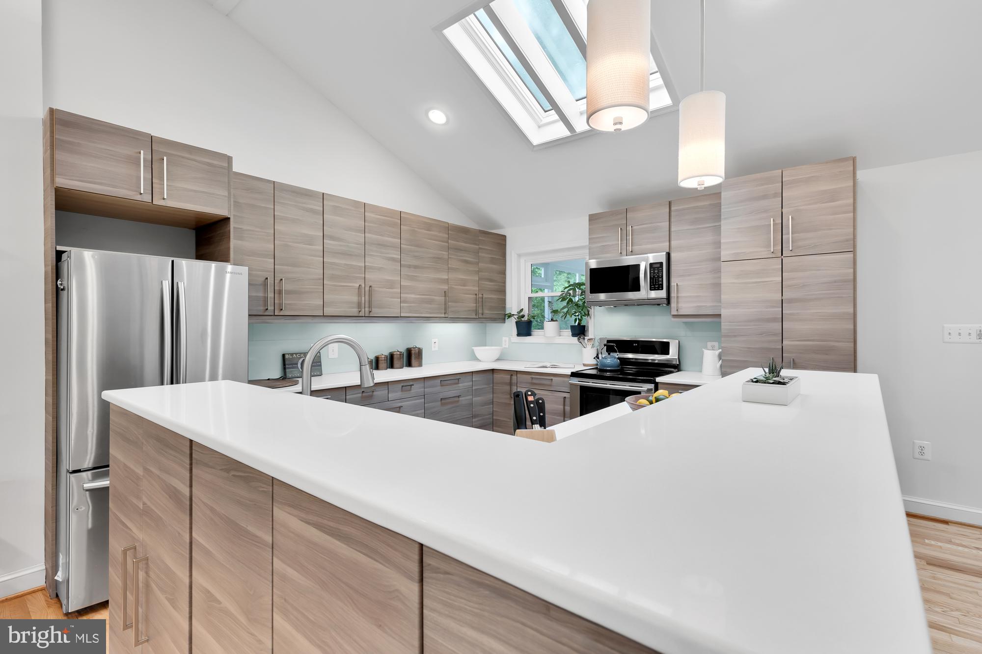 7208 Bybrook Lane Chevy Chase, MD 20815 - Photo 9 of 50