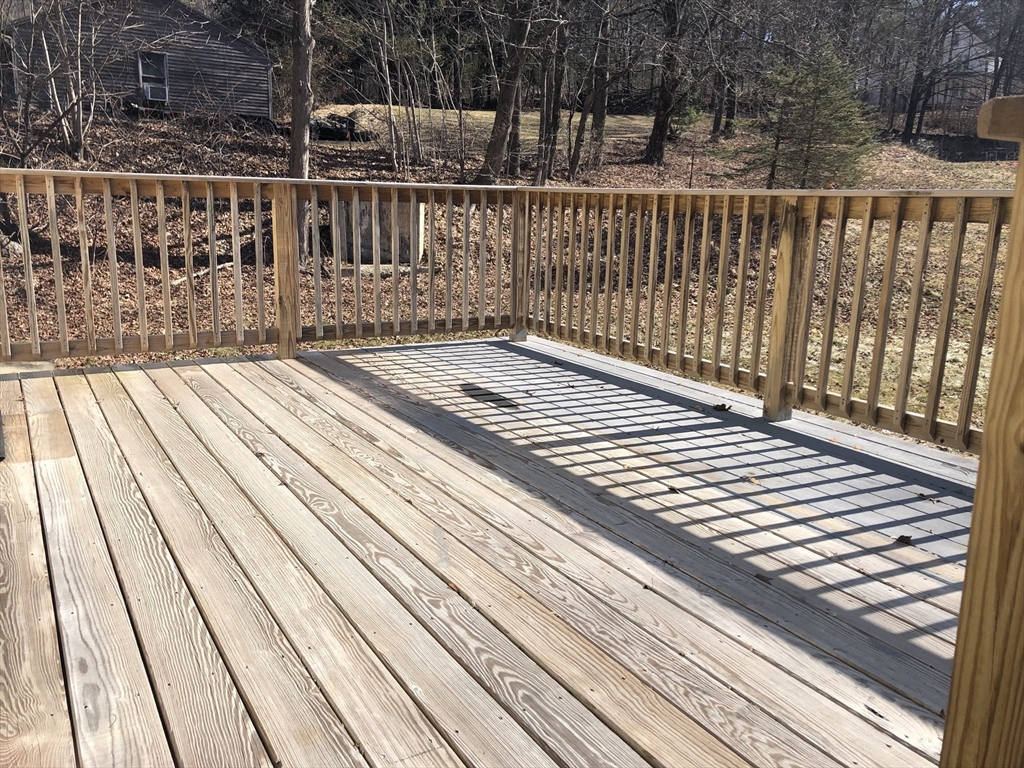 130 E Road Warren, MA 01083 - Photo 3 of 23 Gallery Image 3
