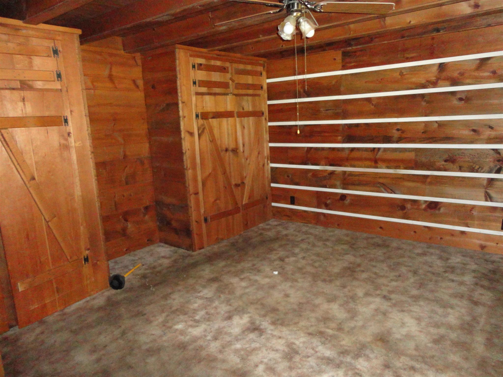 2478 Hurricane Ridge Road Smithville, TN 37166 - Photo 10 of 15 Master bedroom