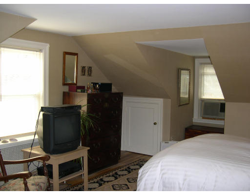 47 Westchester Road Boston, MA 02130 - Photo 6 of 8 Gallery Image 6