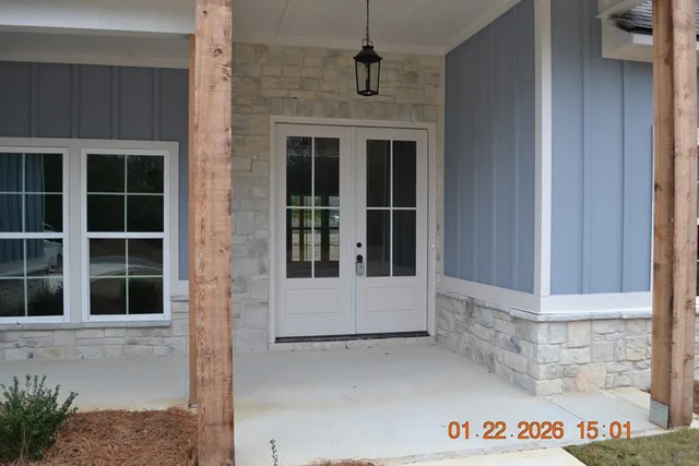 $348,500 | 370 Owens Road, Fort Mitchell, AL 36856