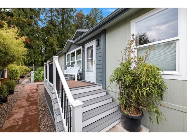 a view of outdoor space yard and deck