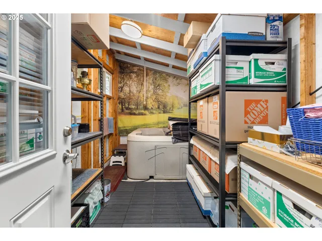 a view of a pathway and a door