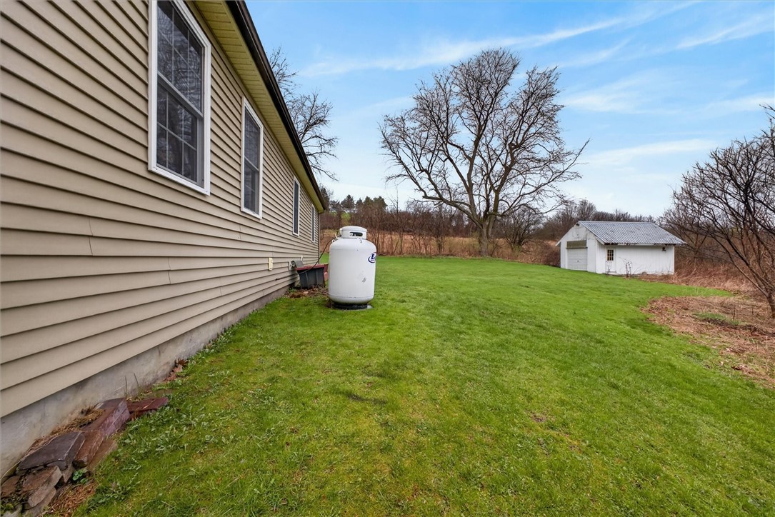5790 Rossier Road Canandaigua Town, NY 14424 - Photo 26 of 46