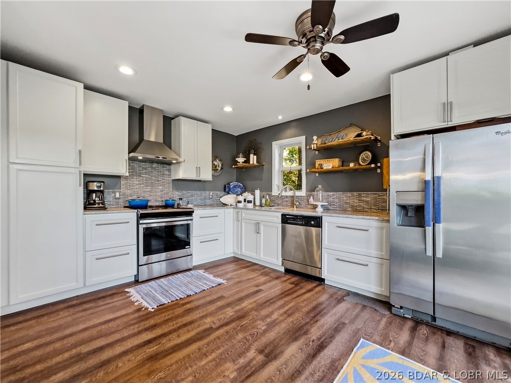710 Petunia Road Camdenton, MO 65020 - Photo 14 of 51 Kitchen