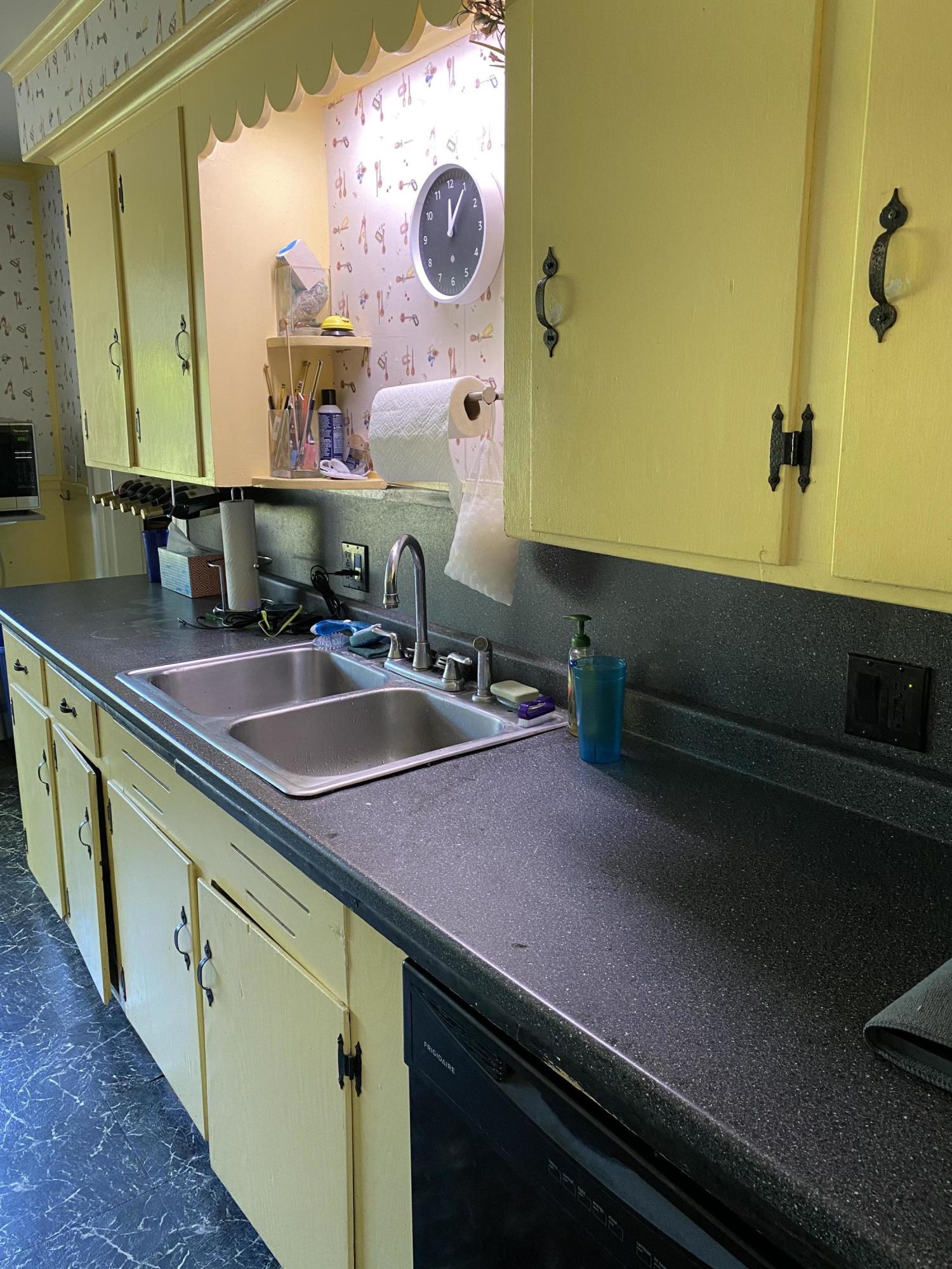 67 High Street Waterville, ME 04901 - Photo 22 of 54 Kitchen