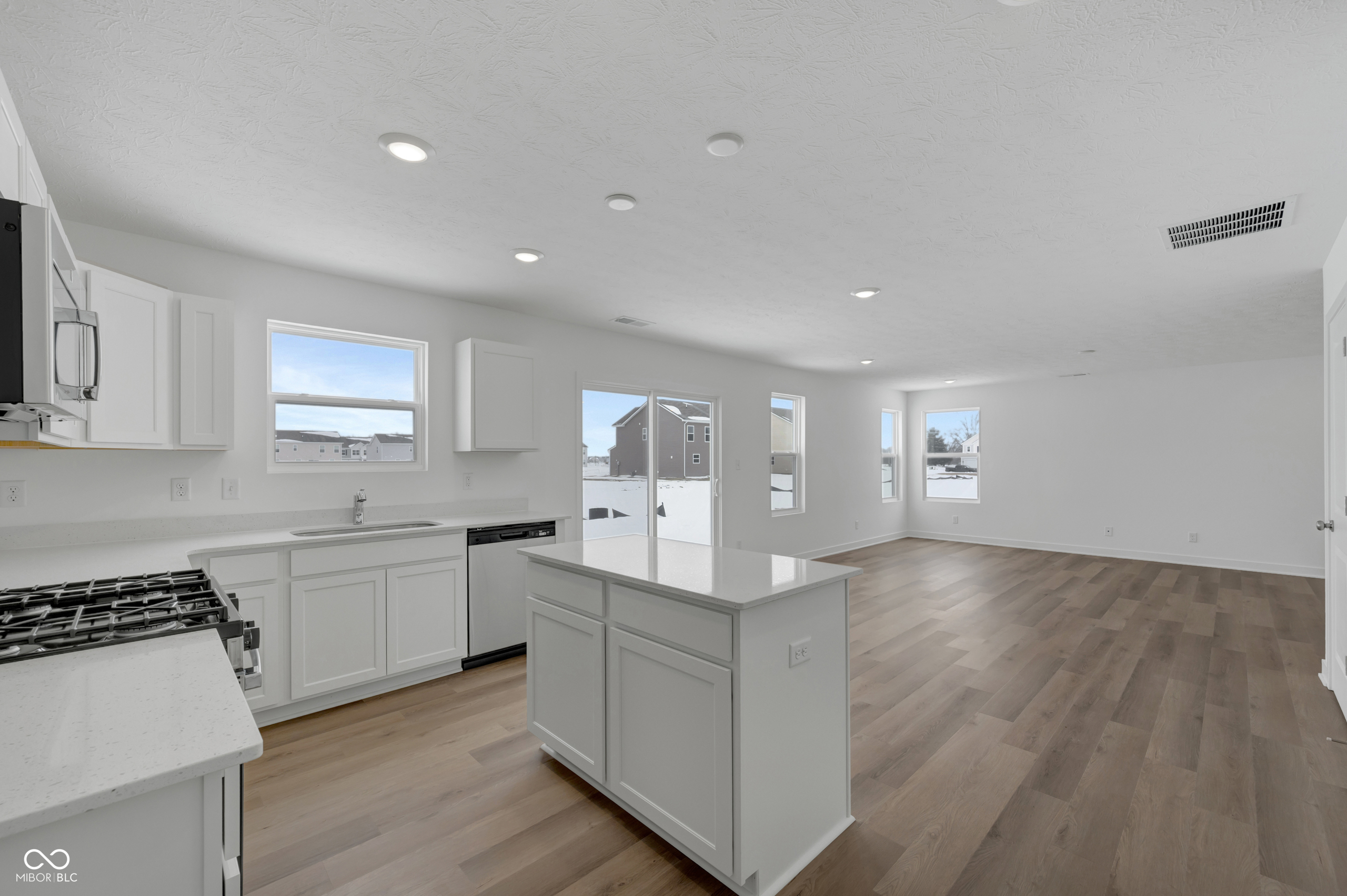 3927 Quinn Road Indianapolis, IN 46239 - Photo 4 of 22