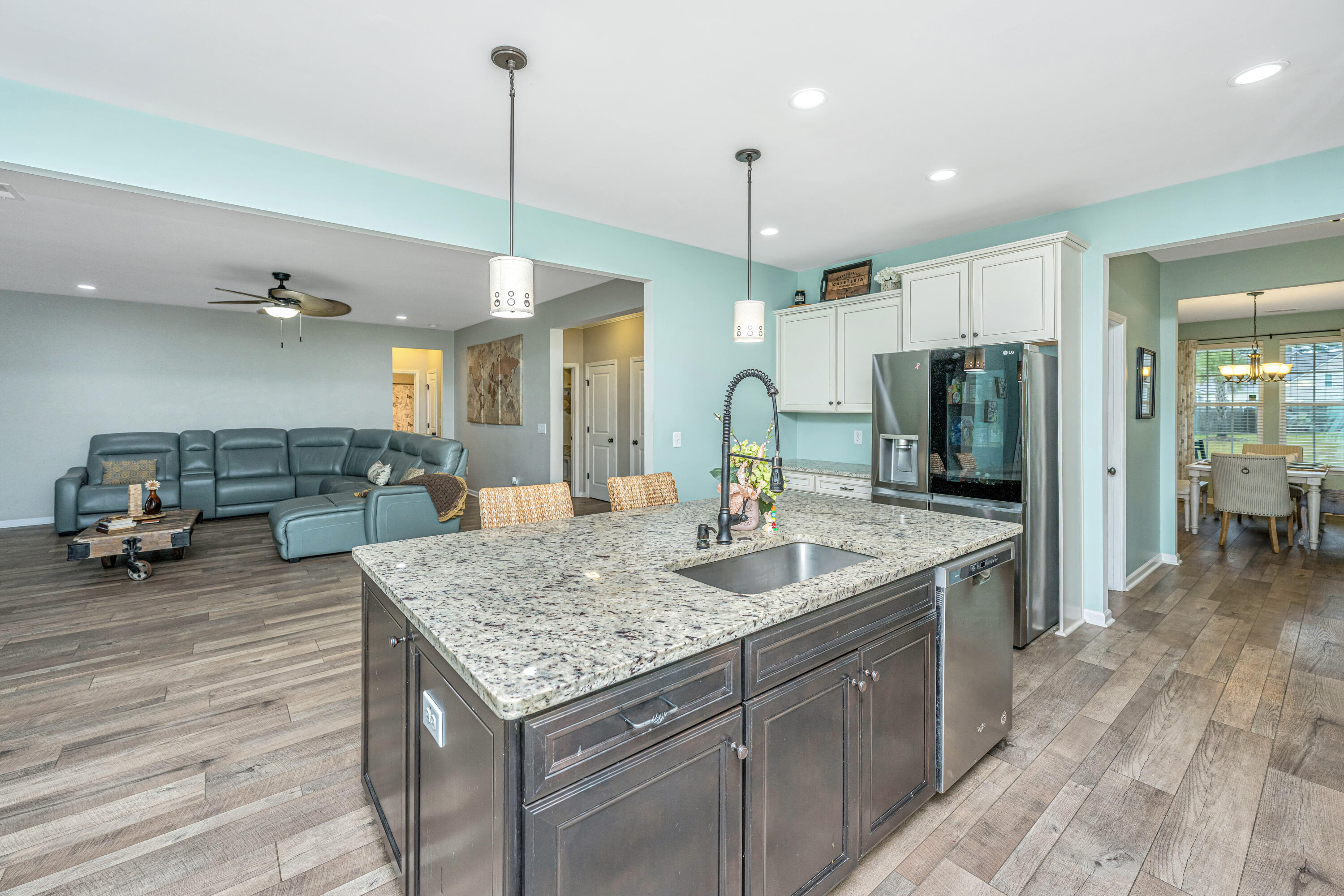 417 Stonefield Circle Moncks Corner, SC 29461 - Photo 17 of 57 417StonefieldCir027