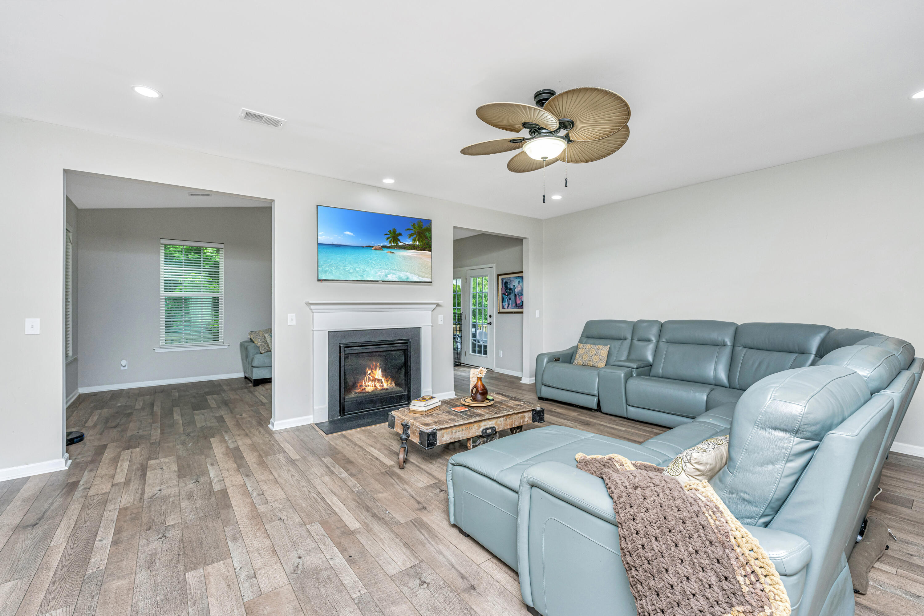 417 Stonefield Circle Moncks Corner, SC 29461 - Photo 20 of 57 417StonefieldCir029