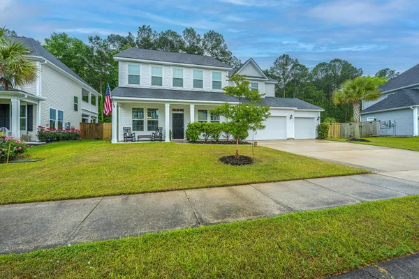 $535,000 | 417 Stonefield Circle, Moncks Corner, SC 29461