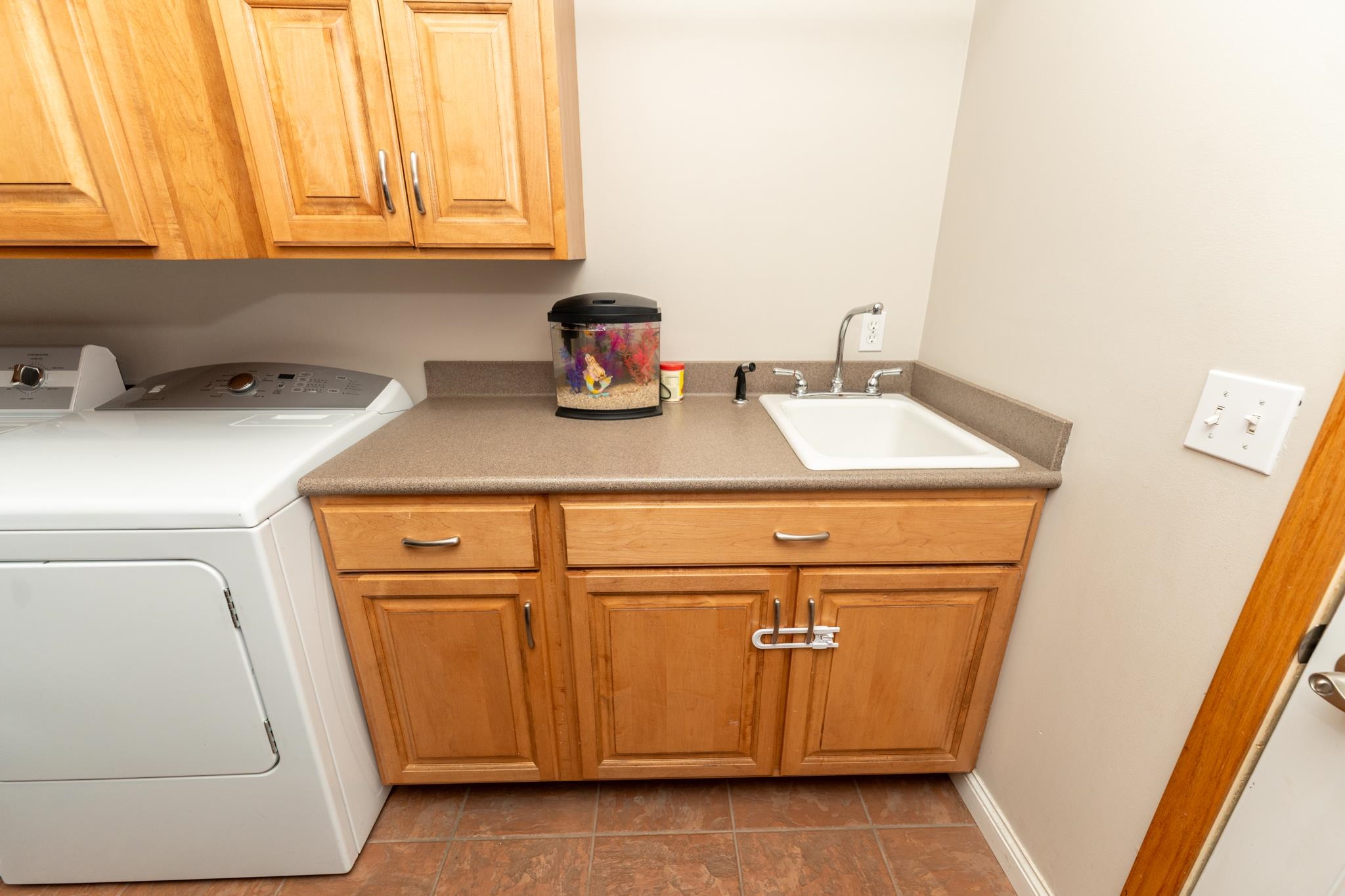 2523 West Pickard Road Mount Pleasant, MI 48858 - Photo 23 of 36 1928359-cb72fcb3-7d20-41b8-bbd4-5c524d6ea515.JPG