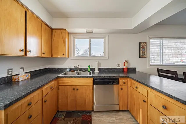 $2,900 | 976 Canyon Avenue, Idaho Falls, ID 83402