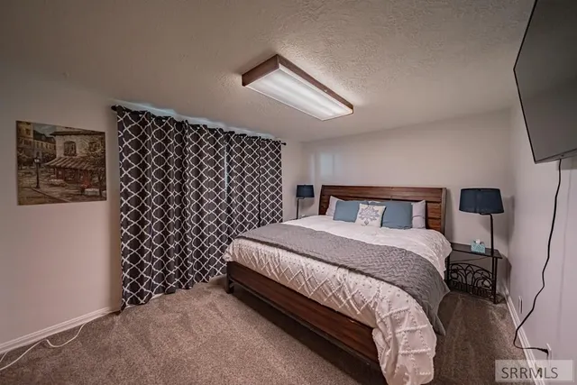 $2,900 | 976 Canyon Avenue, Idaho Falls, ID 83402