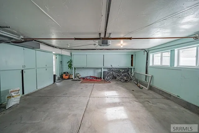 $2,900 | 976 Canyon Avenue, Idaho Falls, ID 83402