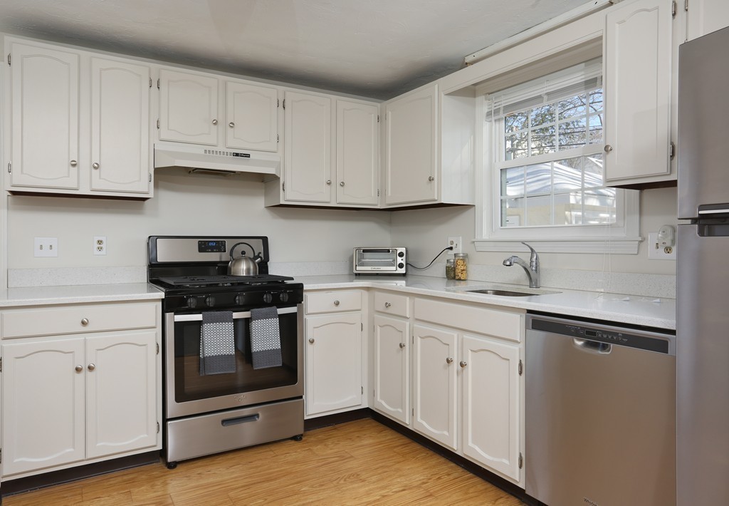 8 Ramsdell Avenue, Unit 2 Boston, MA 02131 - Photo 2 of 7 Gallery Image 2