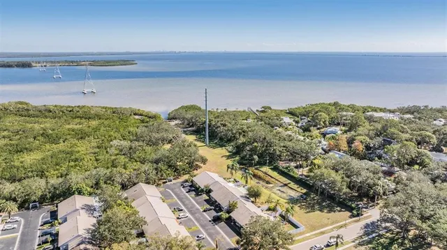 $2,200 | 364 Gloucester Street, Safety Harbor, FL 34695