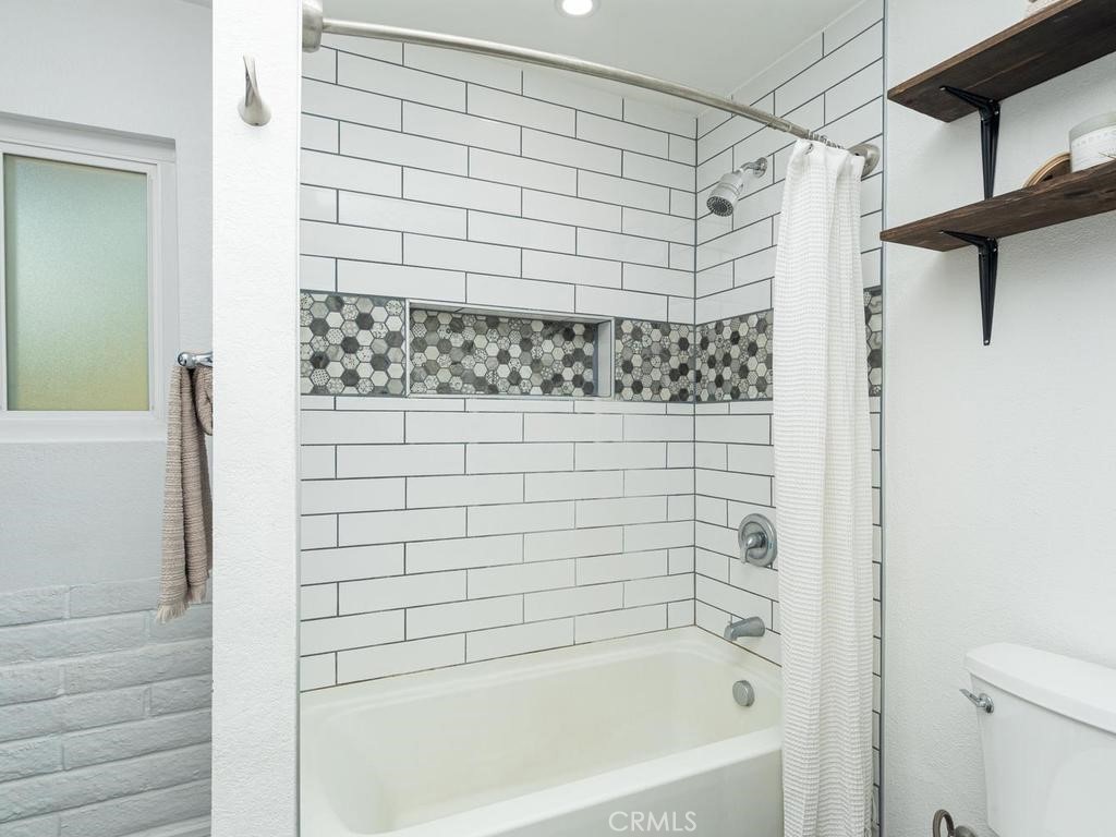 2302 Via Dieguenos Alpine, CA 91901 - Photo 20 of 58