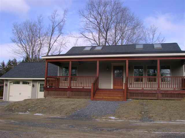449 Rudge Street Niskayuna, NY 12304 - Photo 1 of 12 Photo 1