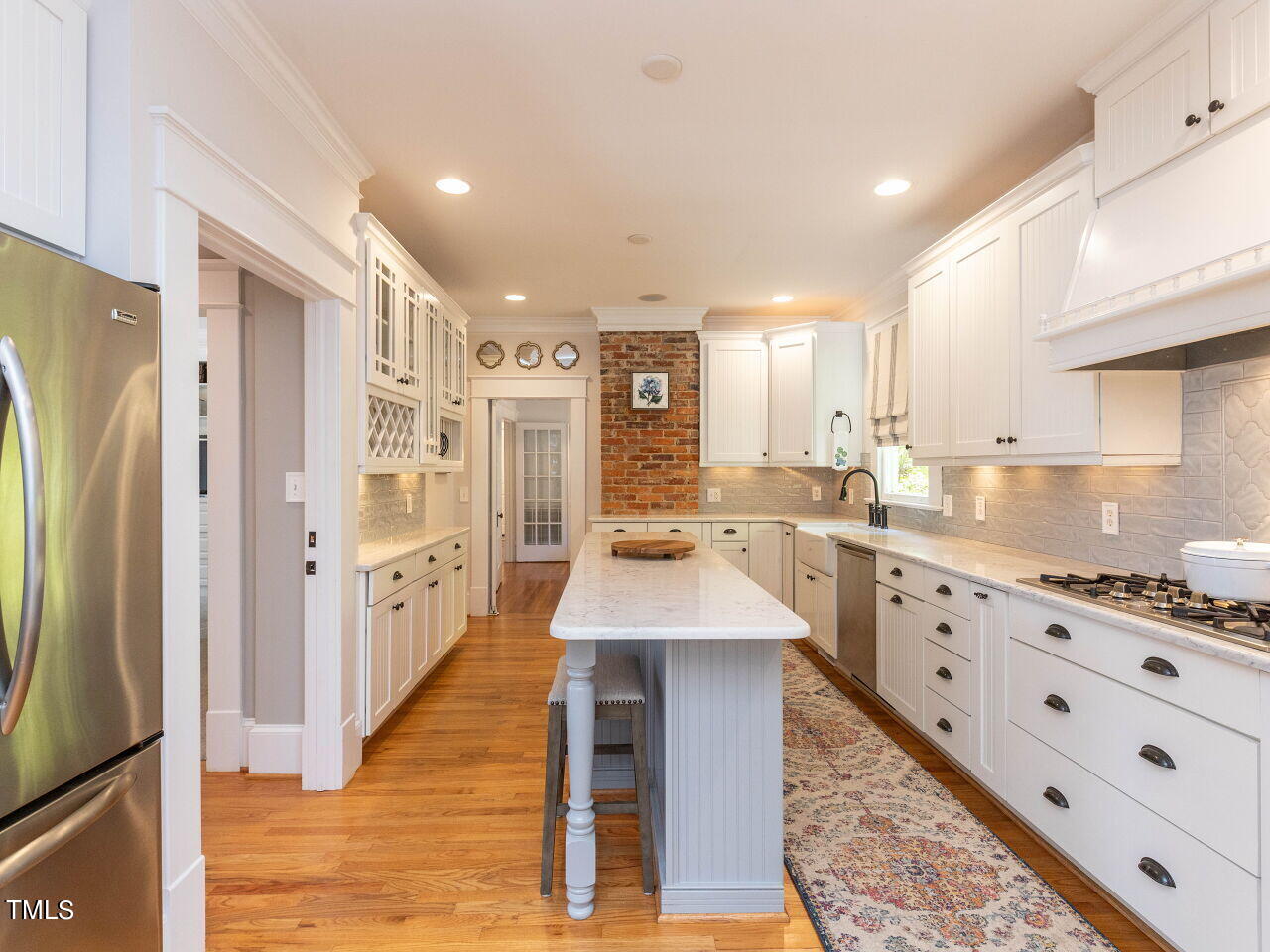 209 East Whitaker Mill Road Raleigh, NC 27608 - Photo 3 of 30 015-1280x960-kitchen