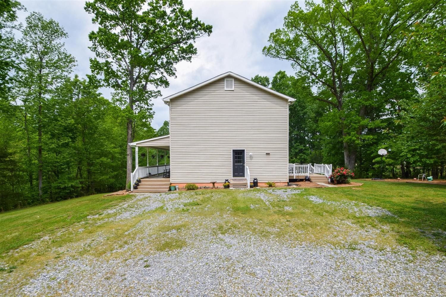 1378 McCrae Road Bedford, VA 24523 - Photo 31 of 45 28-Photo-28