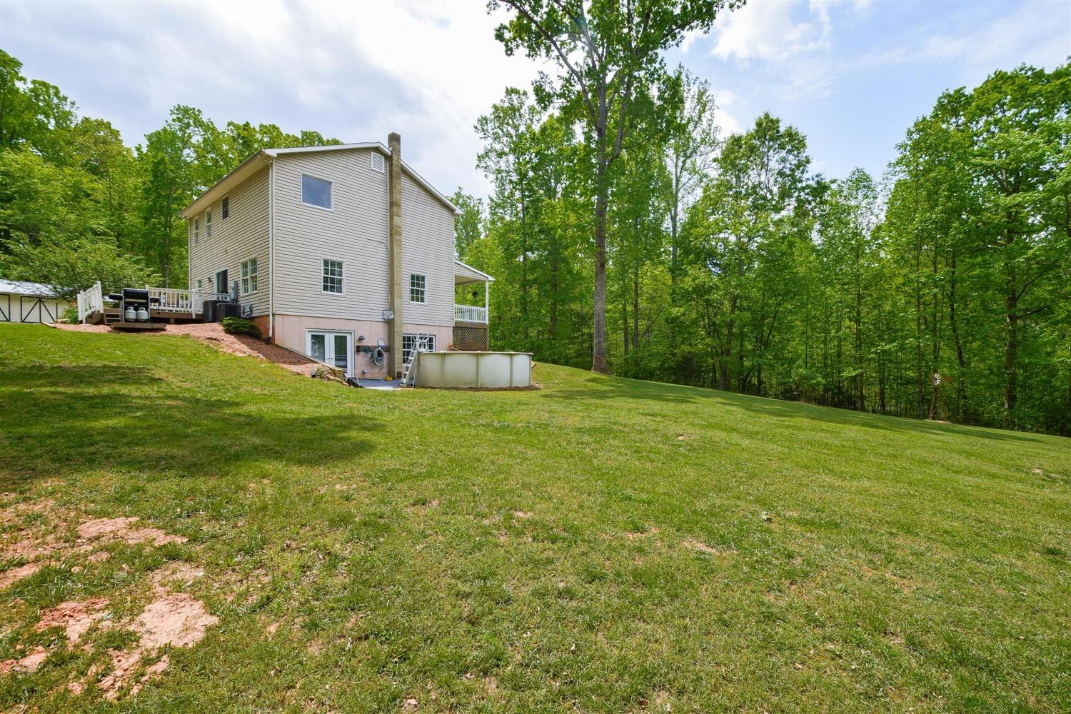 1378 McCrae Road Bedford, VA 24523 - Photo 32 of 45 29-Photo-29